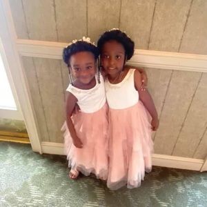 Flower girl dress size 4t.